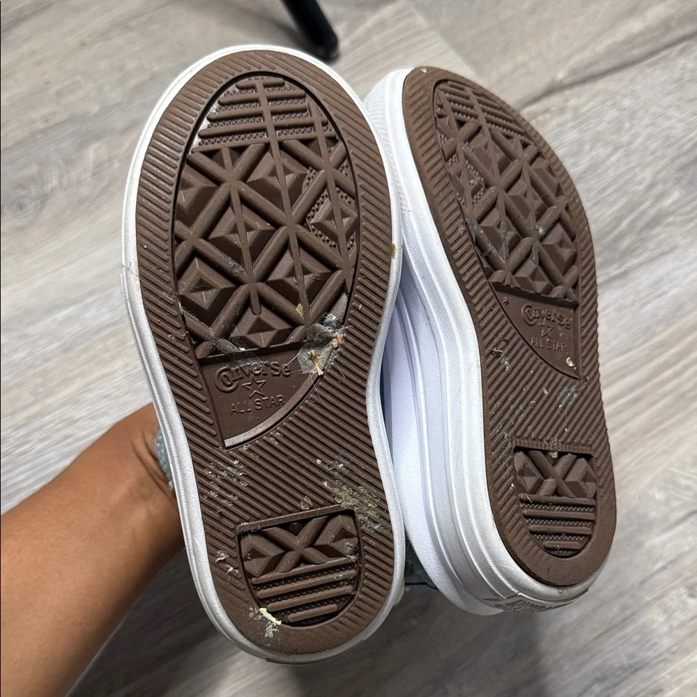 Kids High-Top Platform Converse Sneakers Size 11 - Picture 4 of 6